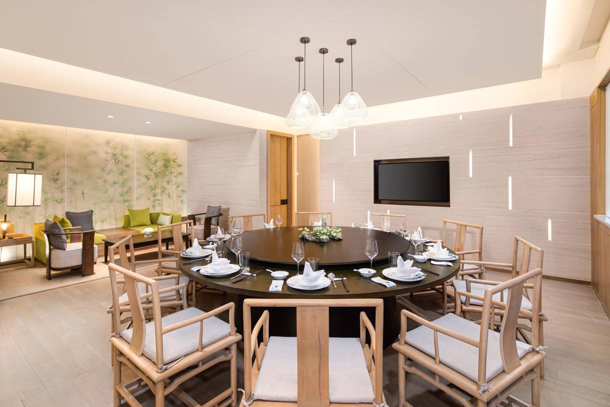 Courtyard By Marriott Wuxi Lihu Lake Екстериор снимка