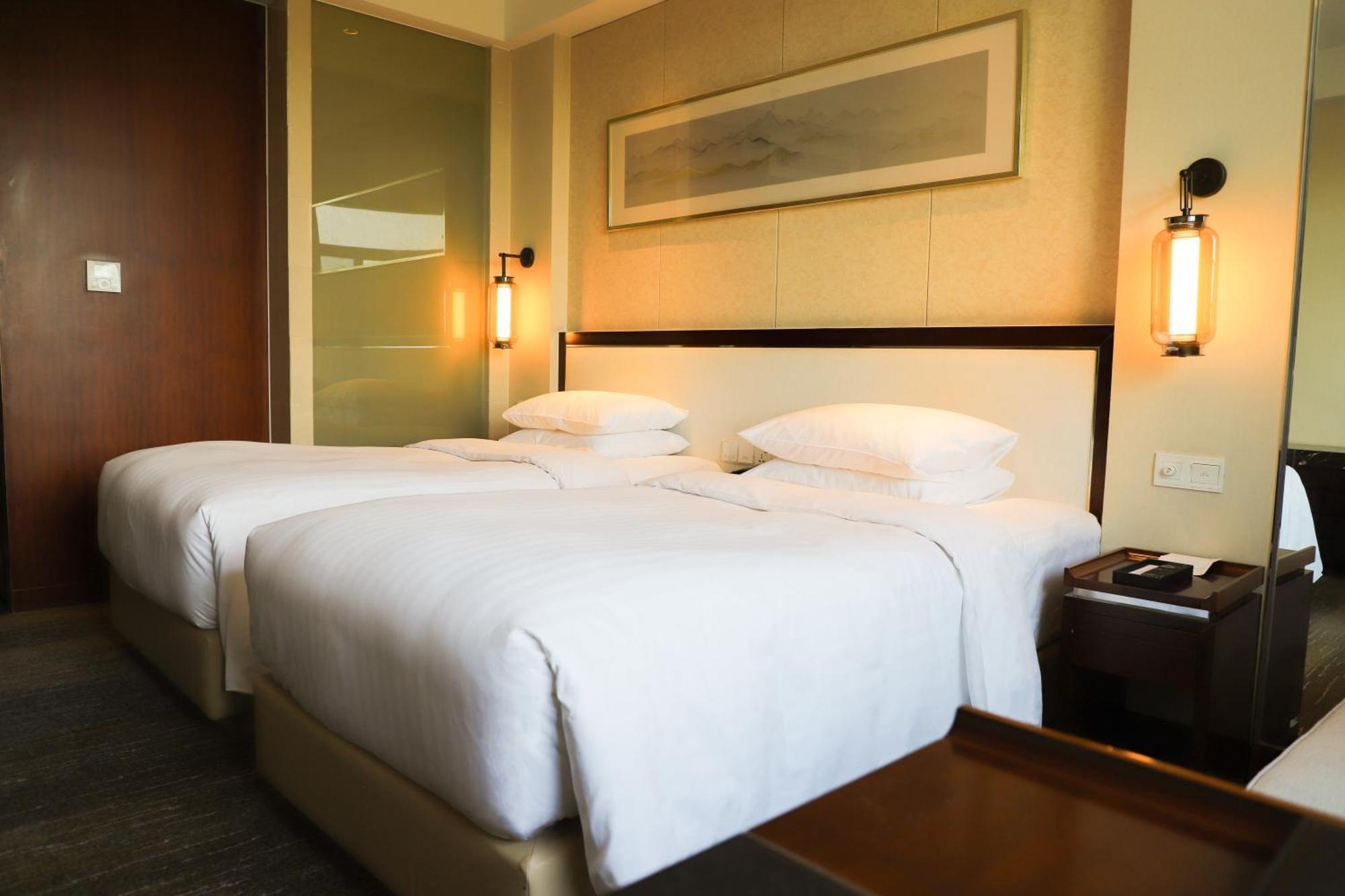 Courtyard By Marriott Wuxi Lihu Lake Екстериор снимка