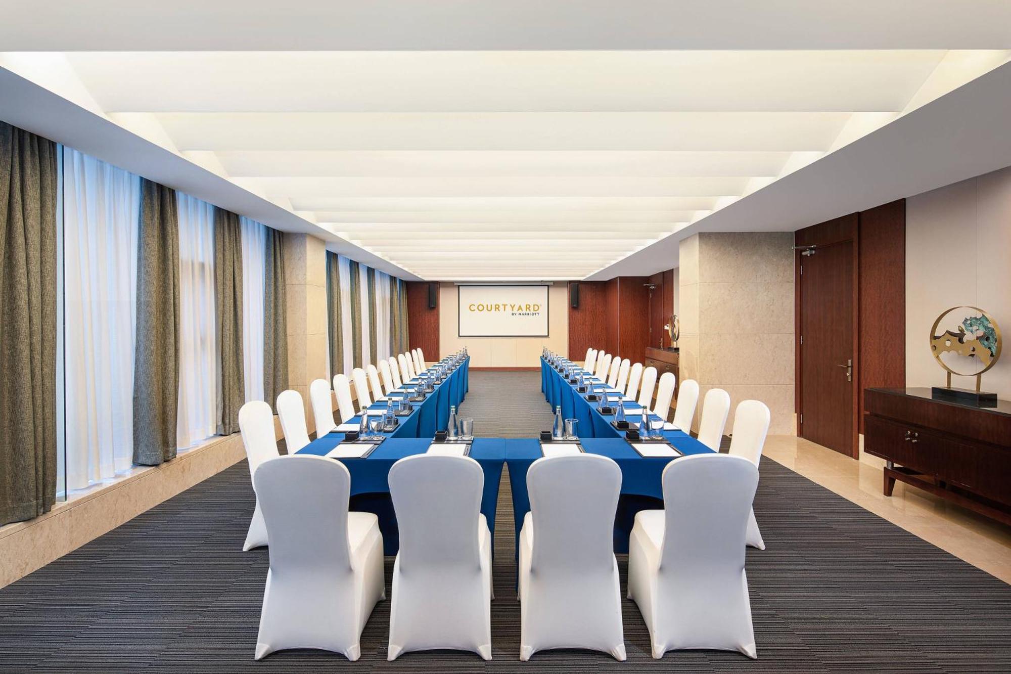 Courtyard By Marriott Wuxi Lihu Lake Екстериор снимка